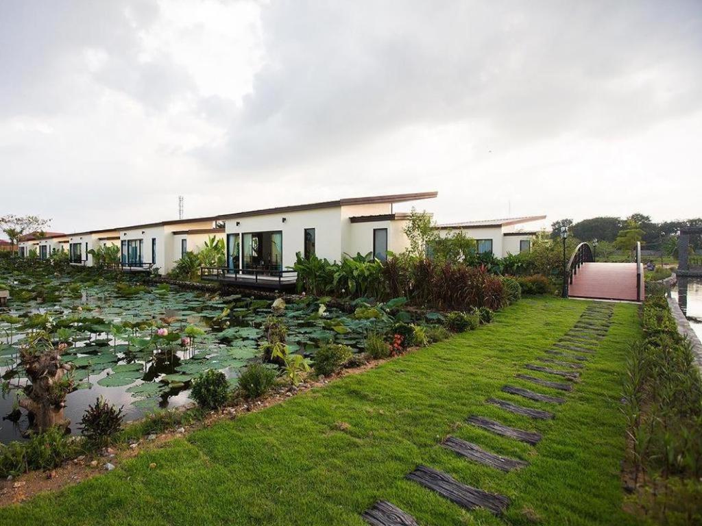 Nong Prue Bua Tara Resort מראה חיצוני תמונה