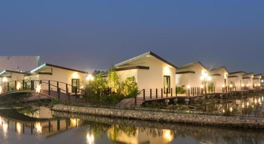 Nong Prue Bua Tara Resort מראה חיצוני תמונה