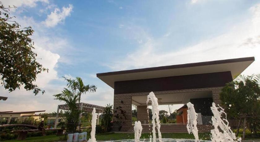 Nong Prue Bua Tara Resort מראה חיצוני תמונה